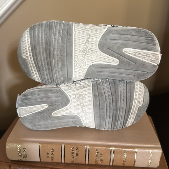 NATURINO Pink Kids Sneakers with Velcro Straps ~ Sz 25 (8T) - Picture 3 of 12